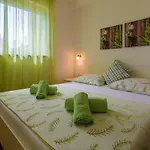 Iva-bono 1 * تْسْغيكفانِتْسا