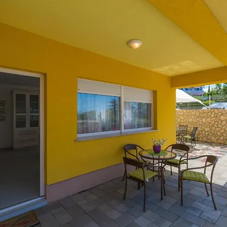 Apartament Iva-bono 1 *